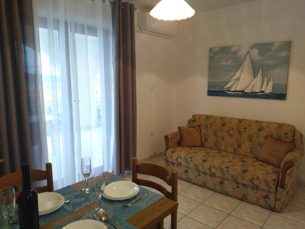 Apartments Kesic Barbat na Rabu Bagian luar foto