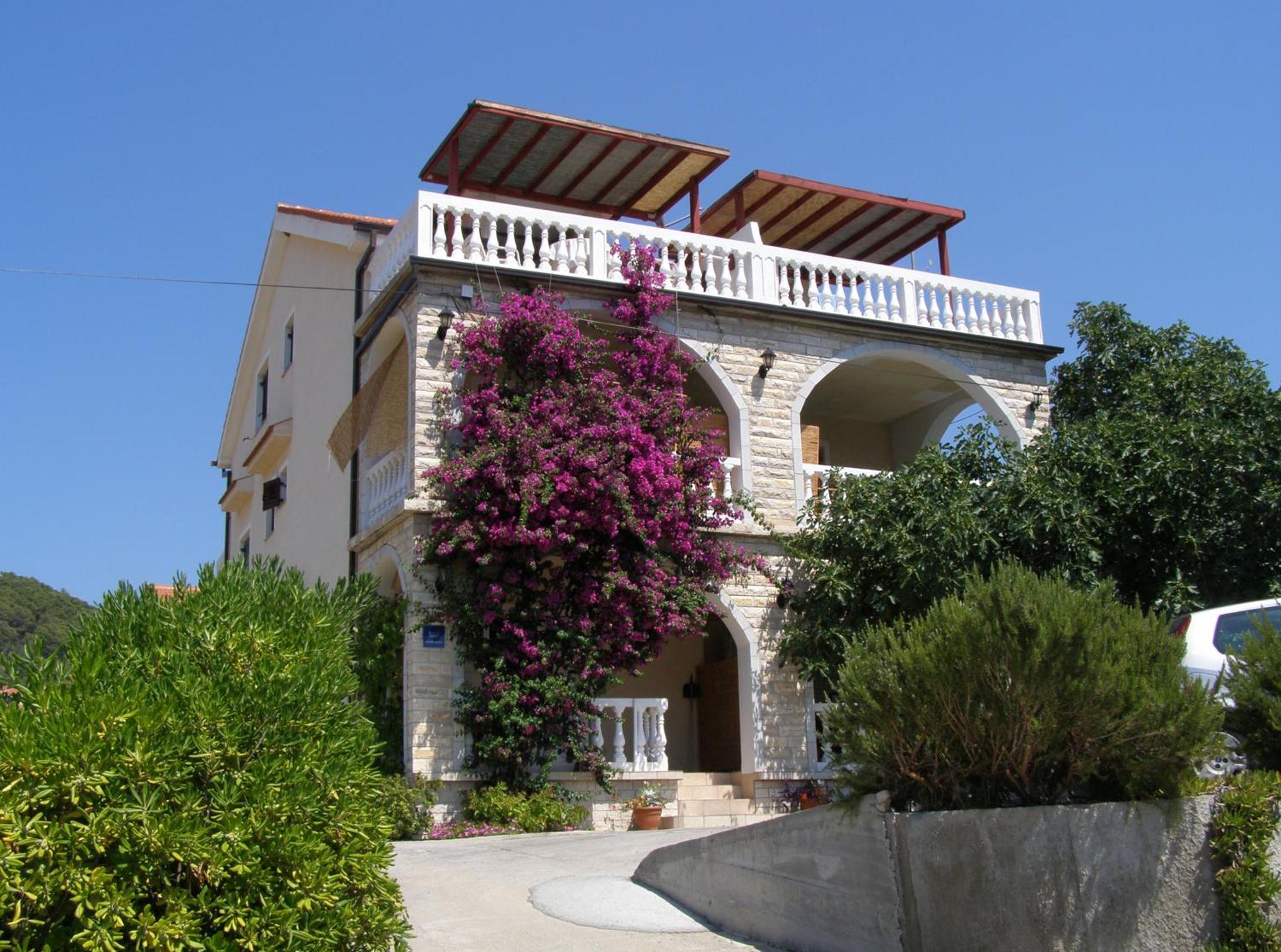 Apartments Kesic Barbat na Rabu Bagian luar foto